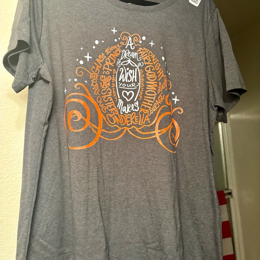Disney T, new w/tags